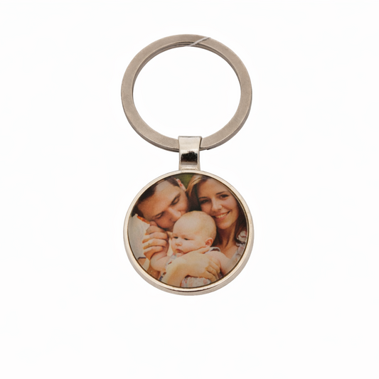 Keychain with a photo of a family on a white background